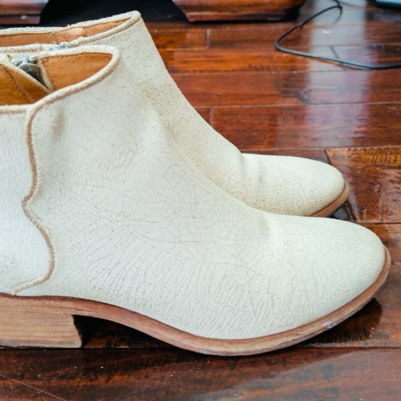 Frye Cream Ankle Boots - Picture 4 of 8